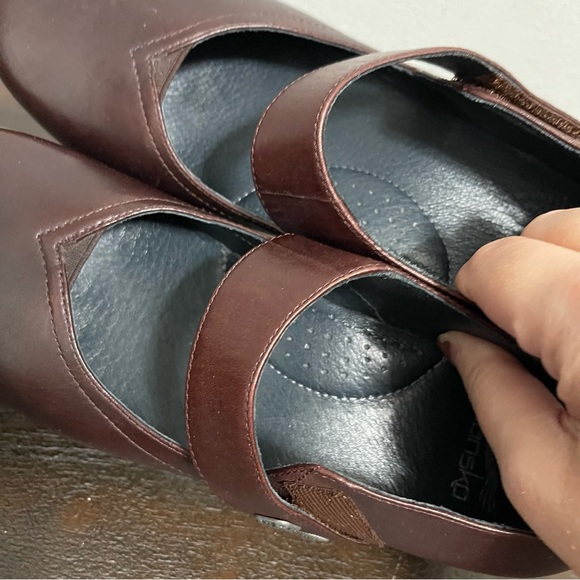 Dansko Tandy Low Heel Clogs Leather Maroon Mary Jane Comfort Womens Euro 39 - Picture 8 of 9